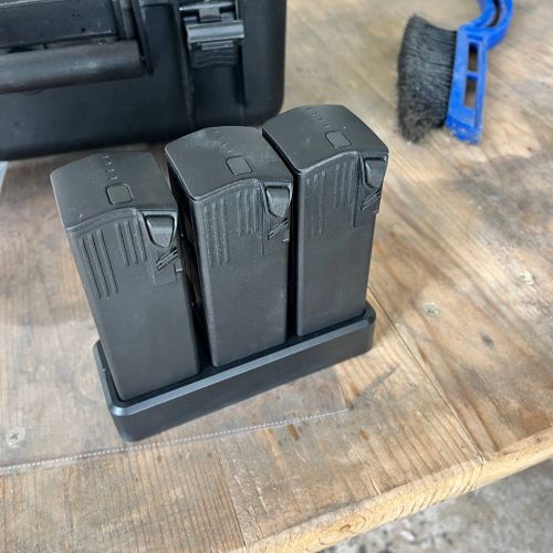 Сельскохозяйственный дрон с дополнительным оборудованием